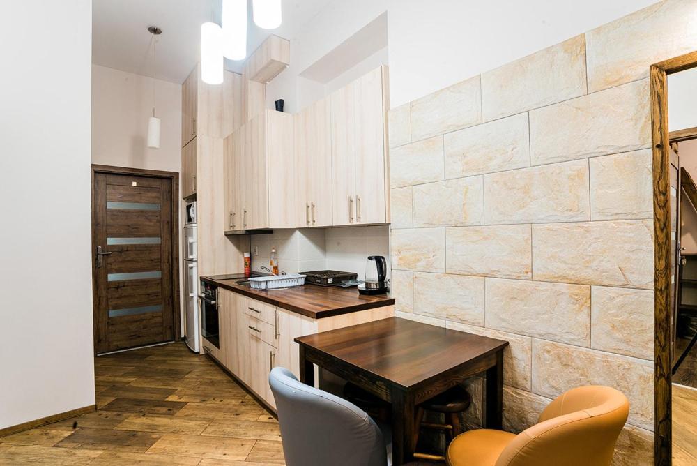 Modern Rooms In City Center Kraków Eksteriør billede