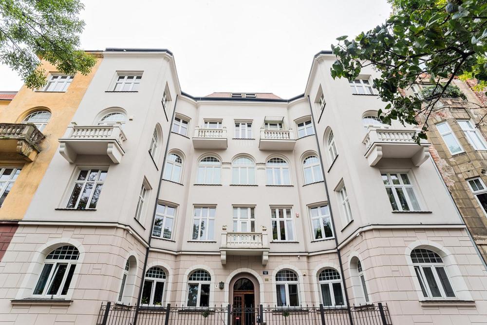 Modern Rooms In City Center Kraków Eksteriør billede